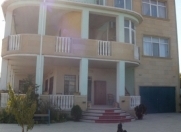 Satılır 6 otaqlı 500 m2 bağ evi Novxanı