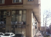 Satılır 1 otaqlı 157 m2 obyekt 28 Mall