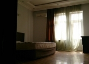 İcarəyə verilir 5 otaqlı 250 m2 yeni tikili Nərimanov r.