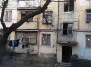 İcarəyə verilir 2 otaqlı 50 m2 köhnə tikili Moskva univermağı