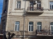 İcarəyə verilir 4 otaqlı 140 m2 yeni tikili Şah İsmayıl Xətai m.