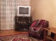 İcarəyə verilir 2 otaqlı 51 m2 köhnə tikili Montin