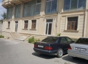 İcarəyə verilir 10 otaqlı 365 m2 obyekt Nizami m.