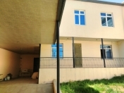 Satılır 4 otaqlı 260 m2 həyət evi Səbail r.