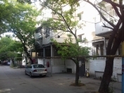 Satılır 1 otaqlı 30 m2 köhnə tikili Qələbə dairəsi