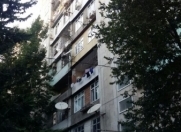 Satılır 2 otaqlı 50 m2 köhnə tikili 8 mkr