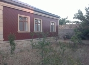 Satılır 5 otaqlı 1800 m2 bağ evi Novxanı