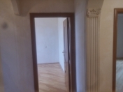 Satılır 2 otaqlı 40 m2 köhnə tikili Gəncə