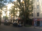 Satılır 3 otaqlı 85 m2 köhnə tikili Hüseyn Cavid parkı