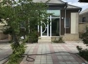 Satılır 3 otaqlı 135 m2 həyət evi Qaraçuxur