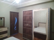 İcarəyə verilir 3 otaqlı 107 m2 yeni tikili İnşaatçılar m.