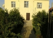Satılır 6 otaqlı 202 m2 bağ evi Saray