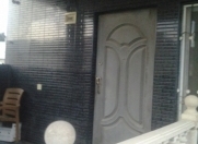 İcarəyə verilir 3 otaqlı 85 m2 köhnə tikili İnşaatçılar m.