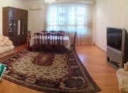 Satılır 4 otaqlı 150 m2 yeni tikili 8 mkr