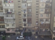 Satılır 3 otaqlı 60 m2 köhnə tikili İnşaatçılar m.