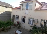 Satılır 4 otaqlı 200 m2 bağ evi Buzovna