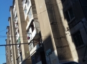 Satılır 2 otaqlı 58 m2 köhnə tikili Ukrayna dairəsi