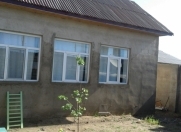 Satılır 3 otaqlı 90 m2 həyət evi Şüvəlan