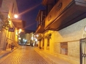 İcarəyə verilir 9 otaqlı 350 m2 həyət evi İçəri Şəhər m.