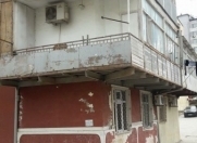 Satılır 3 otaqlı 100 m2 köhnə tikili Badamdar
