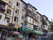 İcarəyə verilir 2 otaqlı 40 m2 köhnə tikili 3 mkr