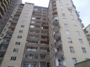 Satılır 3 otaqlı 95 m2 yeni tikili Nizami m.