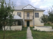 İcarəyə verilir 3 otaqlı 100 m2 bağ evi Qəbələ