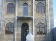 Satılır 6 otaqlı 220 m2 həyət evi Gəncə