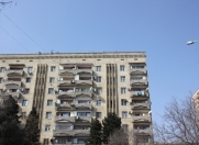 İcarəyə verilir 2 otaqlı 50 m2 köhnə tikili İnşaatçılar m.