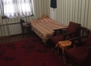 İcarəyə verilir 1 otaqlı 45 m2 köhnə tikili 4 mkr