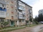 Satılır 2 otaqlı 45 m2 köhnə tikili 8 km