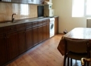 Satılır 5 otaqlı 100 m2 köhnə tikili Bakıxanov