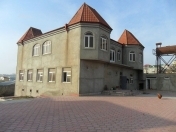 Satılır 7 otaqlı 600 m2 həyət evi Badamdar