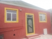 Satılır 3 otaqlı 90 m2 həyət evi Ramana