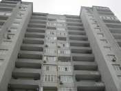 İcarəyə verilir 2 otaqlı 100 m2 yeni tikili 1 mkr