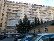 Satılır 4 otaqlı 198 m2 yeni tikili Gənclik m.