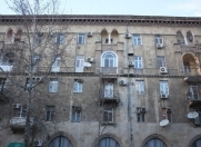 İcarəyə verilir 3 otaqlı 70 m2 köhnə tikili Axundov bağı