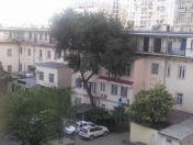 İcarəyə verilir 2 otaqlı 44 m2 köhnə tikili Nəriman Nərimanov parkı