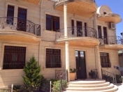 Satılır 7 otaqlı 250 m2 həyət evi Bakıxanov