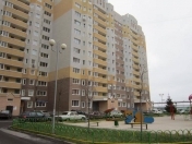 İcarəyə verilir 2 otaqlı 100 m2 yeni tikili 5 mkr