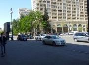 İcarəyə verilir 3 otaqlı 100 m2 köhnə tikili Hilton otel