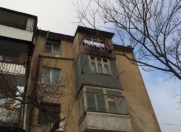 Satılır 2 otaqlı 48 m2 köhnə tikili 8 km