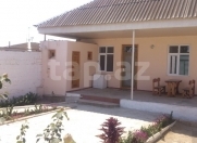 Satılır 2 otaqlı 100 m2 həyət evi Binə