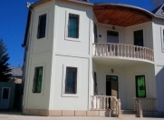 İcarəyə verilir 5 otaqlı 220 m2 həyət evi Bakıxanov