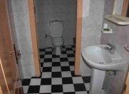 İcarəyə verilir 1 otaqlı 18 m2 ofis Azneft meydanı