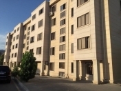 Satılır 1 otaqlı 40 m2 köhnə tikili Elmlər Akademiyası m.
