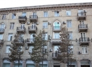 İcarəyə verilir 1 otaqlı 40 m2 köhnə tikili 28 May m.