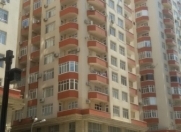 Satılır 2 otaqlı 76 m2 yeni tikili Neftçilər m.