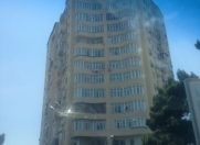 Satılır 3 otaqlı 120 m2 yeni tikili Bakıxanov