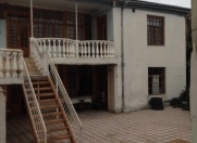 Satılır 8 otaqlı 269 m2 həyət evi Gəncə